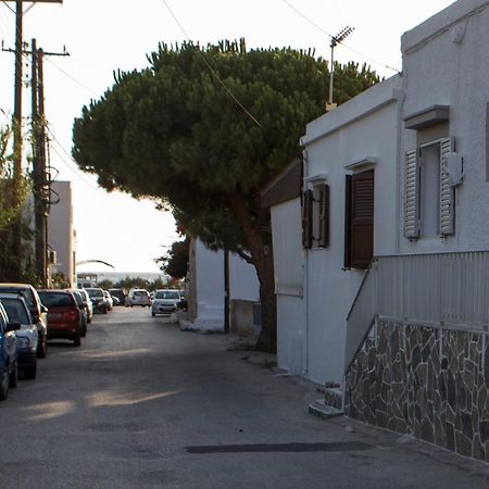 Venerdi Libero Villa Kini Exterior photo